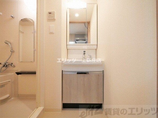 プレサンスブルーム東三国の物件内観写真